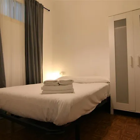 En Rua Alta, Apartamento Para Siete Personas Διαμέρισμα